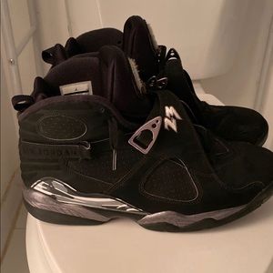 Jordan retro chrome 8s